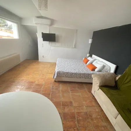 Gæstehus Cala Castell Suites