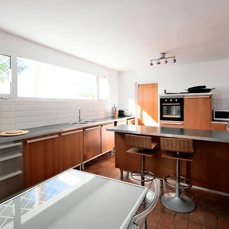 Gæstehus Cala Castell Suites Vall-Llobrega