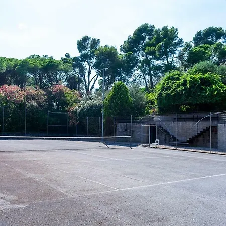 Πανσιόν Cala Castell Suites Vall-Llobrega