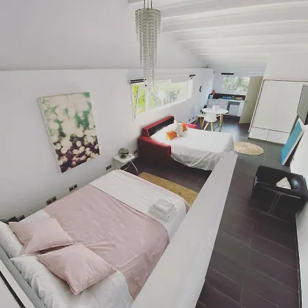 Cala Castell Suites Guest house