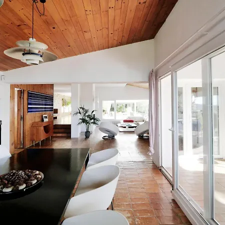 Maison d'hôtes Cala Castell Suites Vall-Llobrega